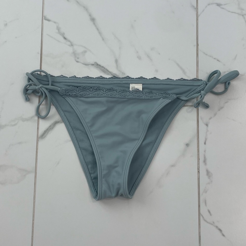 Hollister Low-rise Bikini Bottom